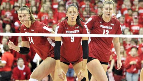 nude volleyball wisconsin|Leaked photos of Wisconsin volleyball team came from player’s。